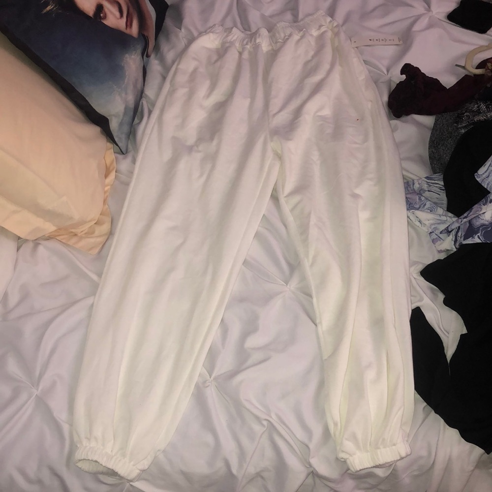 White hip-hop street wear sweat pants.